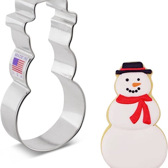 7 Mini Christmas Cookie Cutters Set - Picture 3 of 5